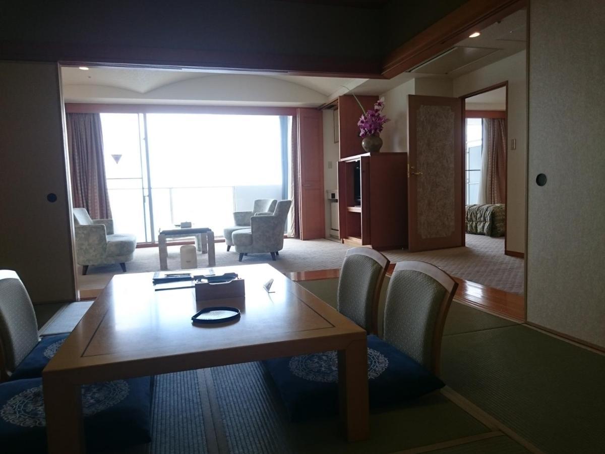 The Gran Resort Elegante Awajishima Exterior foto